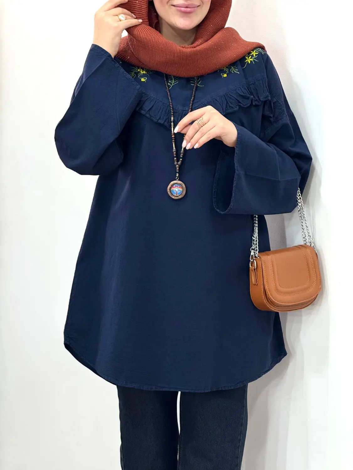 مانتو لینن گلدوزی ساغر